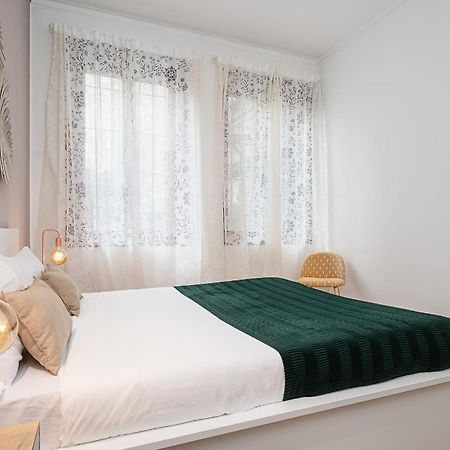 Classbnb - Two Apartments 400 Meters From The Duomo Милано Екстериор снимка