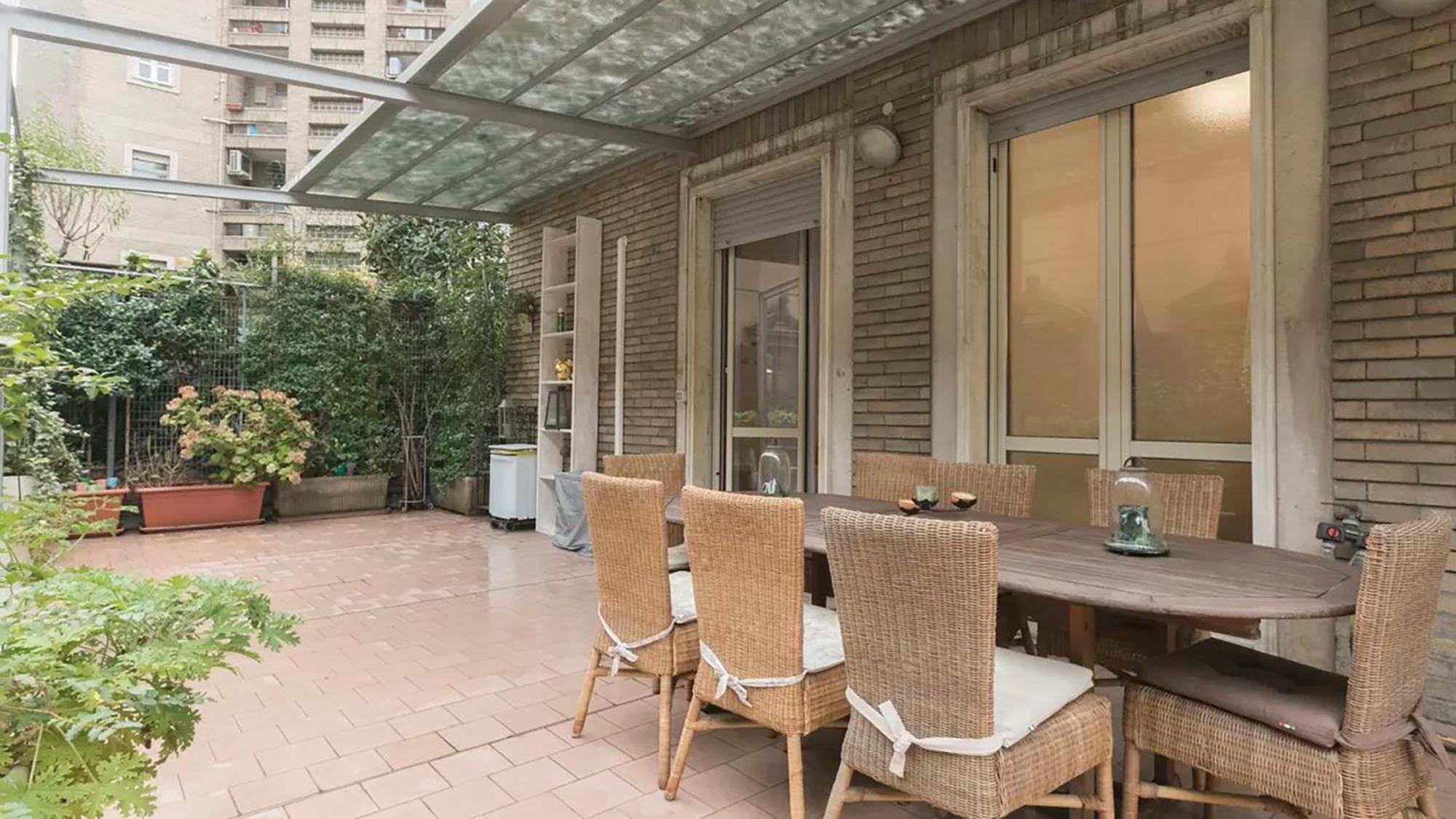 Classbnb - Two Apartments 400 Meters From The Duomo Милано Екстериор снимка