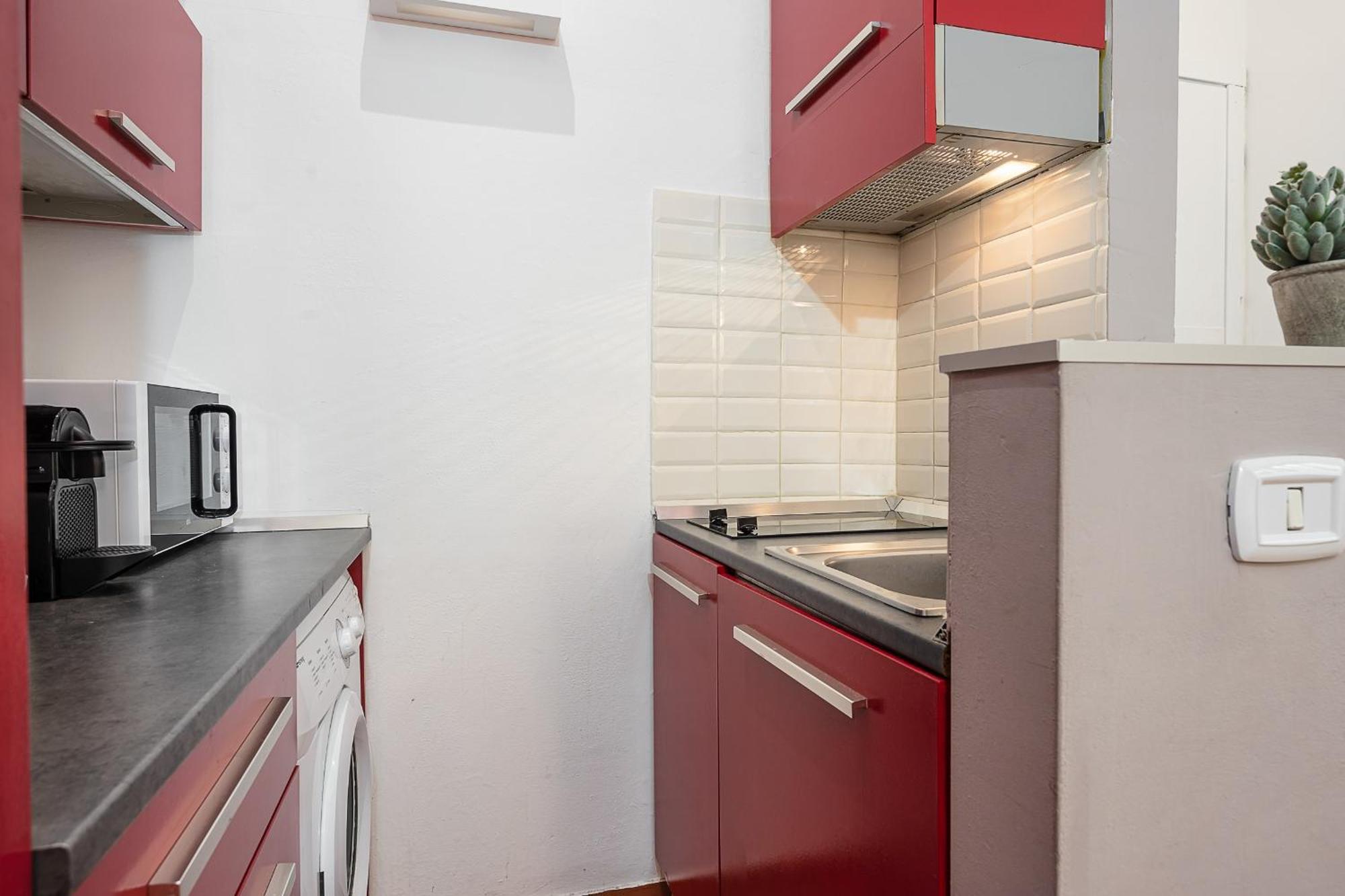 Classbnb - Two Apartments 400 Meters From The Duomo Милано Екстериор снимка